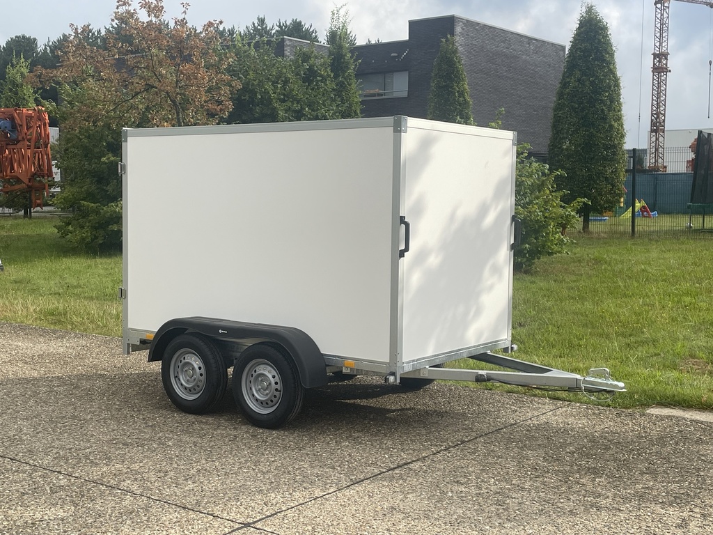 [GSE25.15.75-15-Z] Gesloten Bakwagen 257 x 151 (750kg, 1, 1500mm, Zijdeur Rechts)