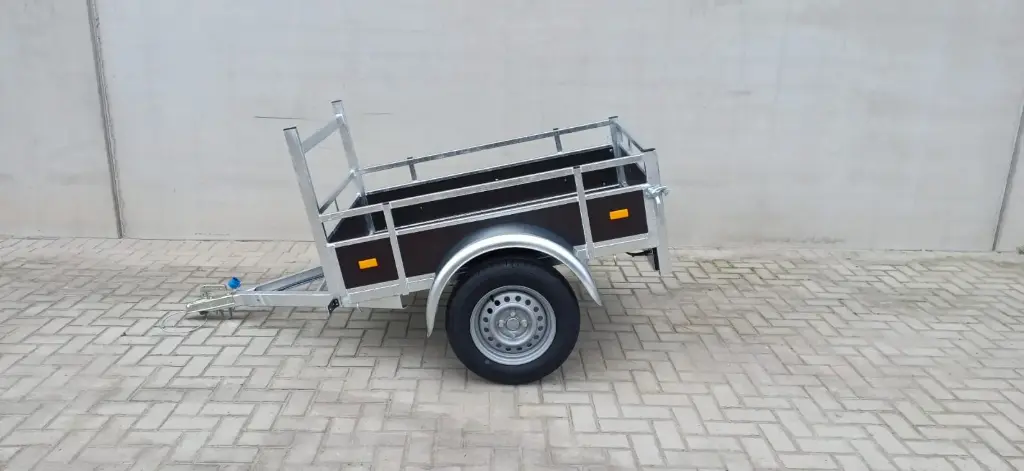 [BE15.10.75] Bakwagen Hout 150 x 100 cm (Staal)