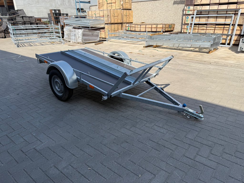 Motoraanhangwagen 1 Motor